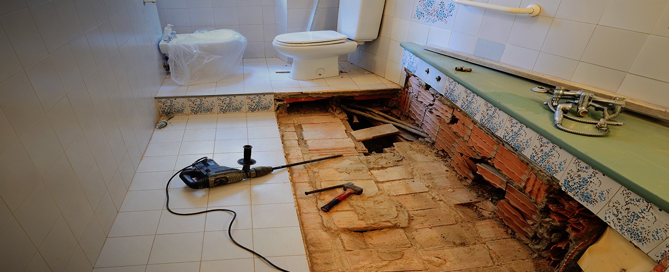 Common Mistakes to Avoid in Bathroom Strip Out